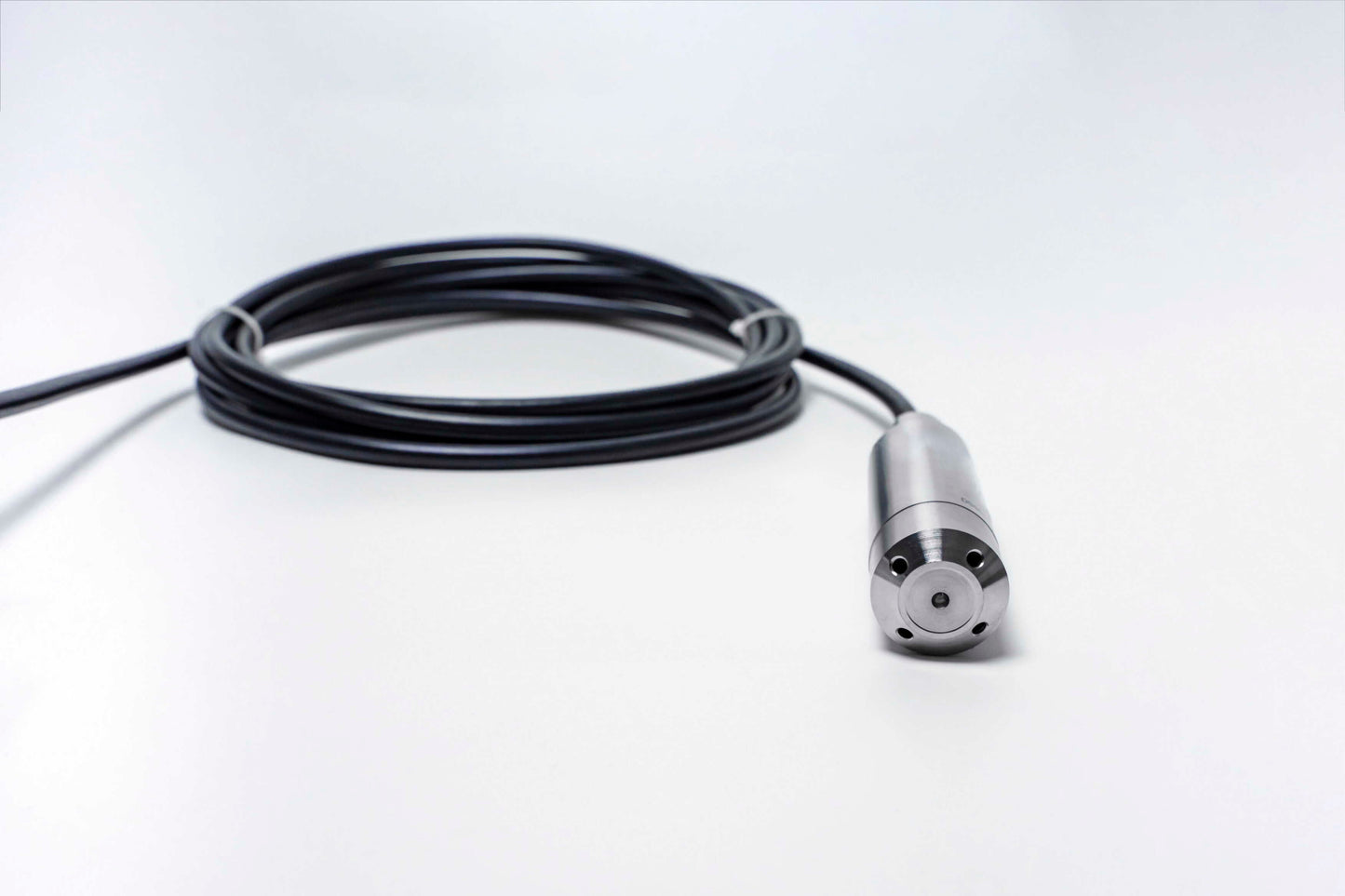 Milesight Submersible Water Level Sensor EM500-SWL