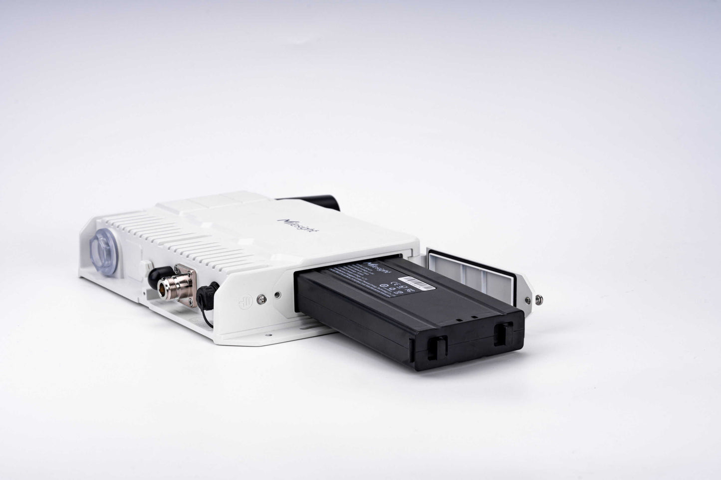 Milesight Ultra Low Power Solar LoRaWAN Gateway SG50