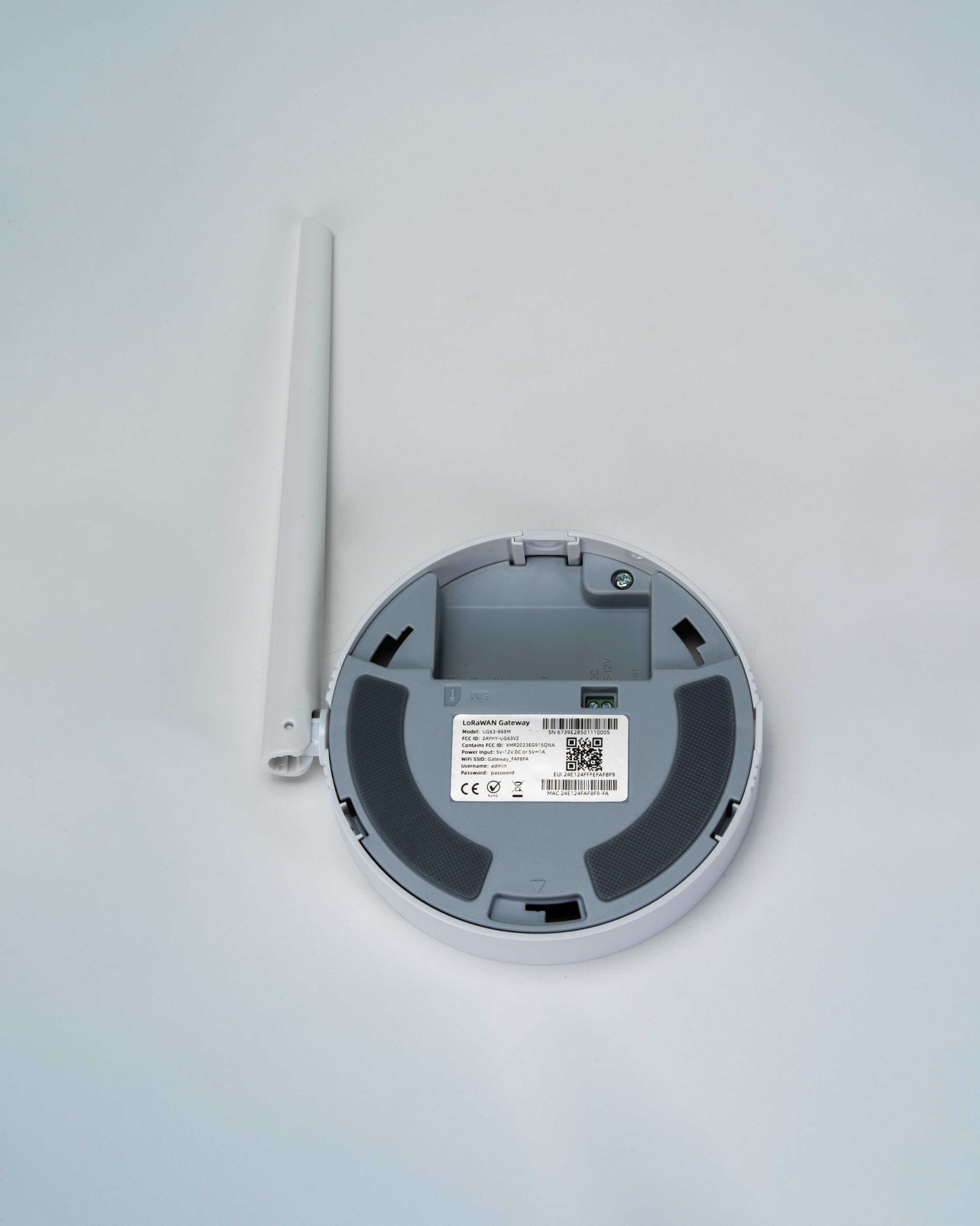 Milesight Mini LoRaWAN Gateway UG63 With External Antenna