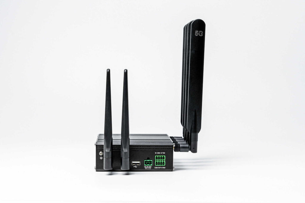Milesight 5G Cellular Router UR75 – MCCI