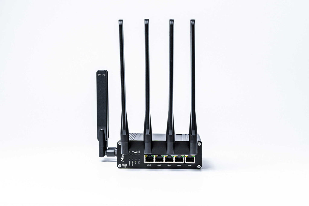 Milesight 5G Cellular Router UR75 – MCCI