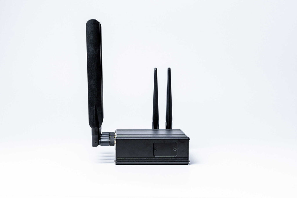 Milesight 5G Cellular Router UR75 – MCCI